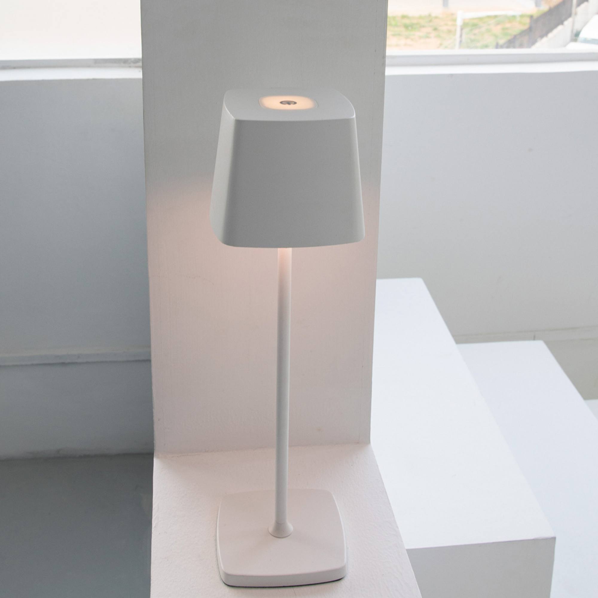 Portable Cordless Table Lamp with Touch Sensor and Dimmable Brightness – Water-Resistant Battery Operated Lamp for Indoor and Outdoor Use 5